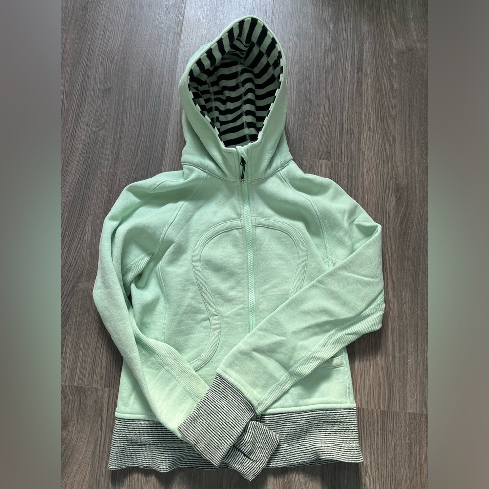 Lululemon scuba